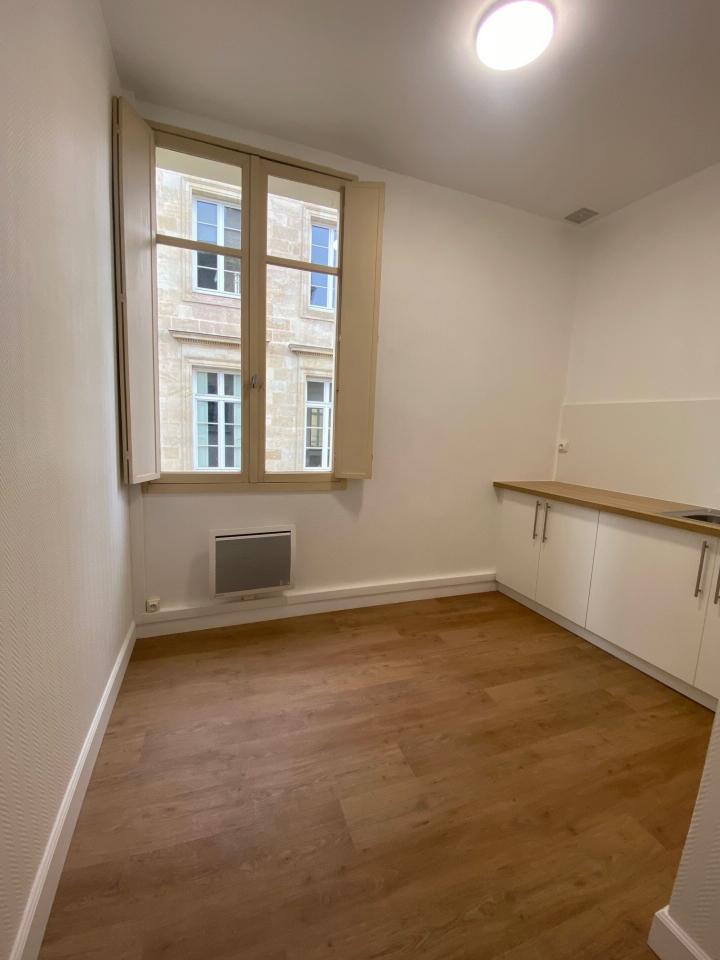 Bureau Bordeaux 110m² Location bureau Bordeaux Gironde OLBUR2530262 13